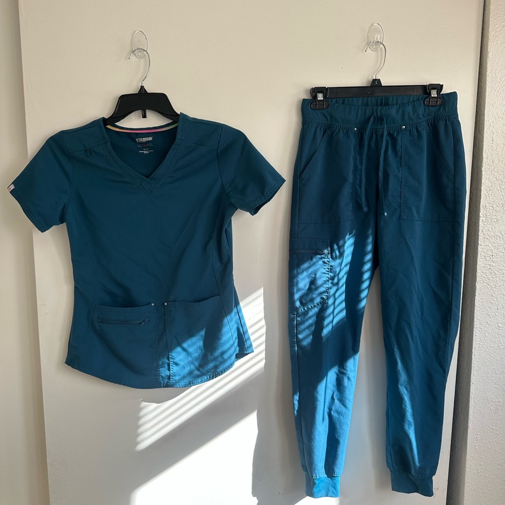 Scrubstar Women's Blue Jogger Set